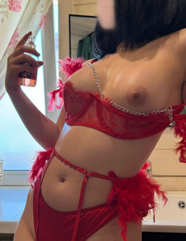   , , +7 (921) 483-9576